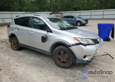 2013 Toyota Rav4 Le z USA, uszkodzony, nr VIN 2T3ZFREV9DW071987
